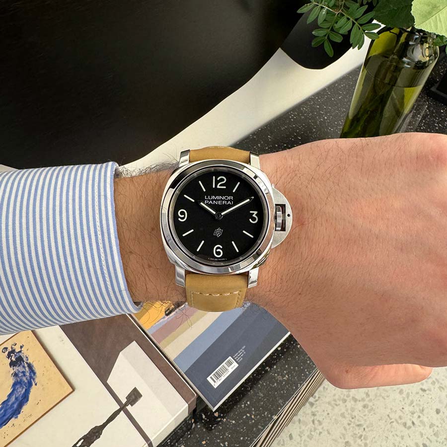 Panerai Luminor Base Logo PAM01086