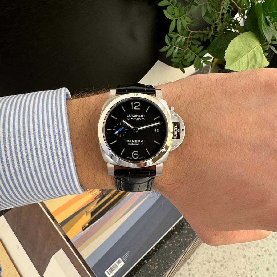 Panerai Luminor Quaranta PAM01372