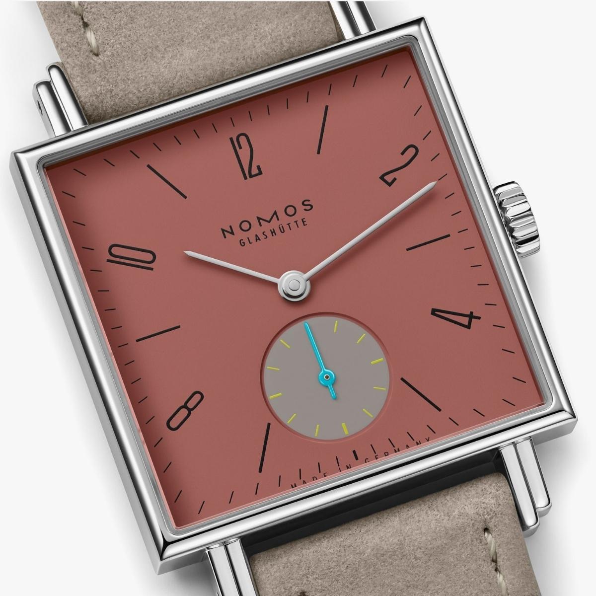 NOMOS Tetra Terra NOMOS438.SB