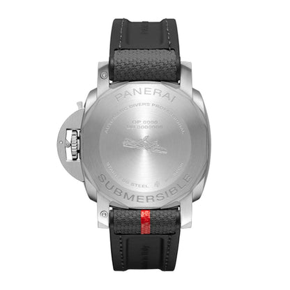 Panerai Submersible Luna Rossa PAM01579