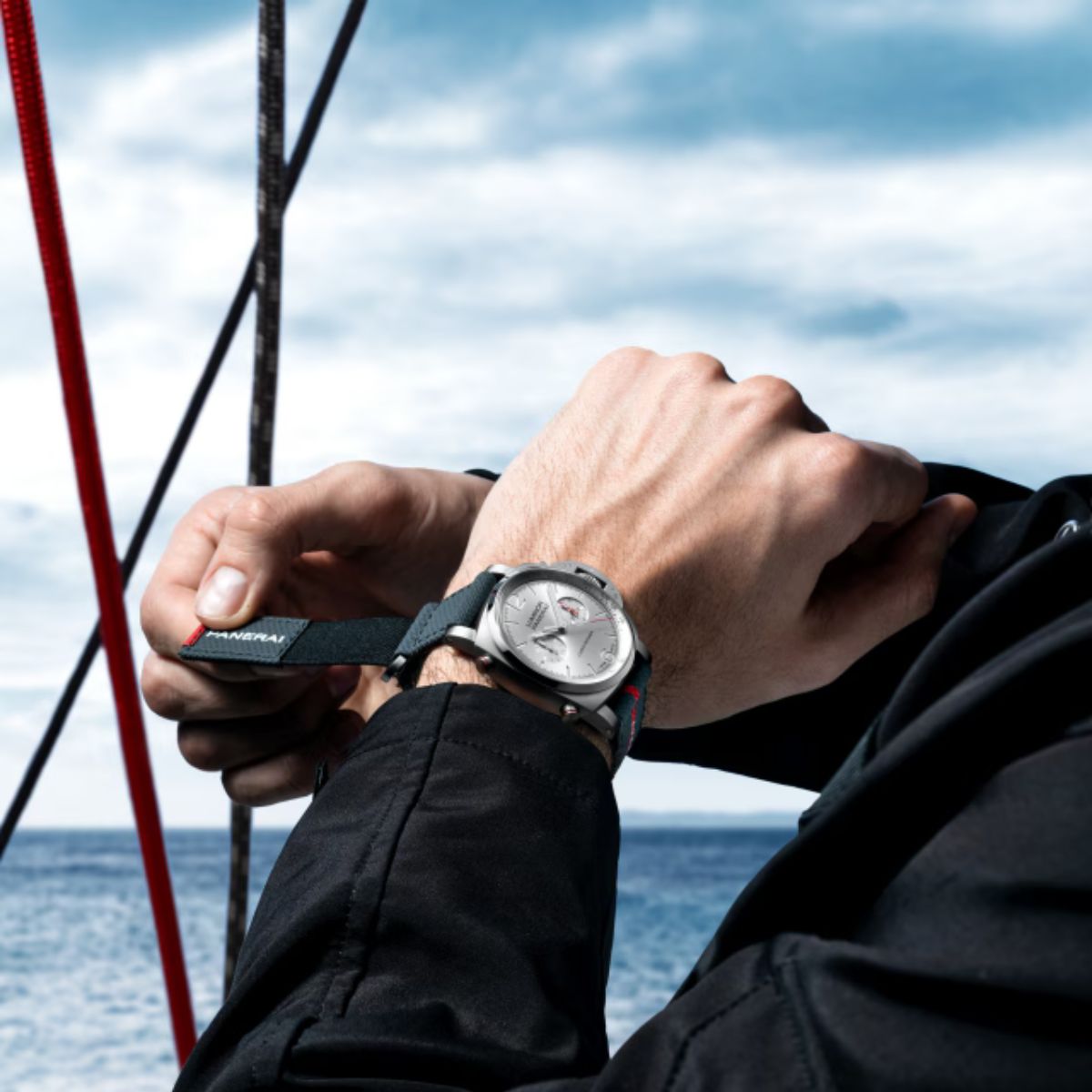 Panerai Luminor Luna Rossa Chrono PAM01768