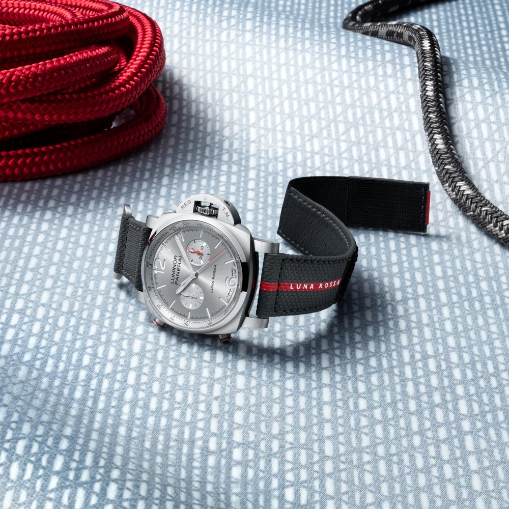 Panerai Luminor Luna Rossa Chrono PAM01768